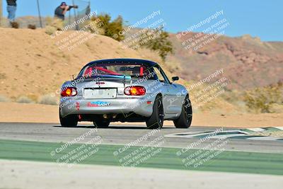 media/Dec-13-2025-Extreme Speed (Sat) [[d129ecb0b9]]/Low Inter/Session 2 (Turn 4)/